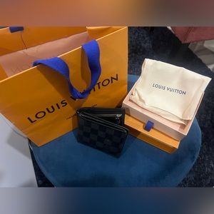 Louis Vuitton Damier Graphite Mens bifold wallet authentic used